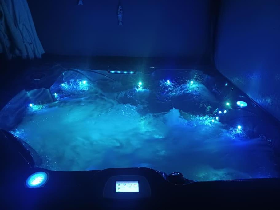 툴롱 Studio Cosy Au Calme 아파트 외부 사진
